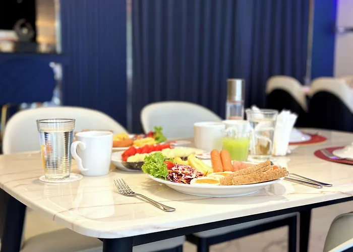Hotel Sq Boutique 4*