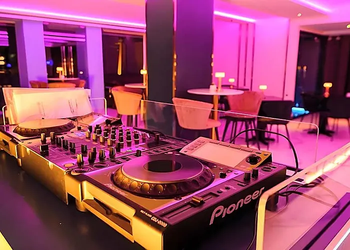 Hotel Sq Boutique Bangkok