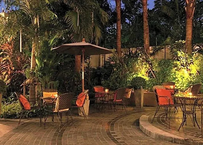 Sq Boutique Hotel 4*